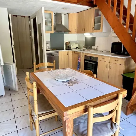 Maison 3 Pieces + Mezzanine, Climatisee, Proche Mer, Parking Prive, Animaux Acceptes - Fr-1-225-224